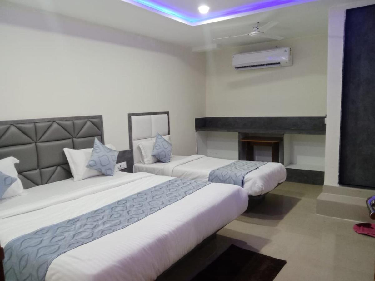 Hotel Rk Villa Vadodara Exterior photo