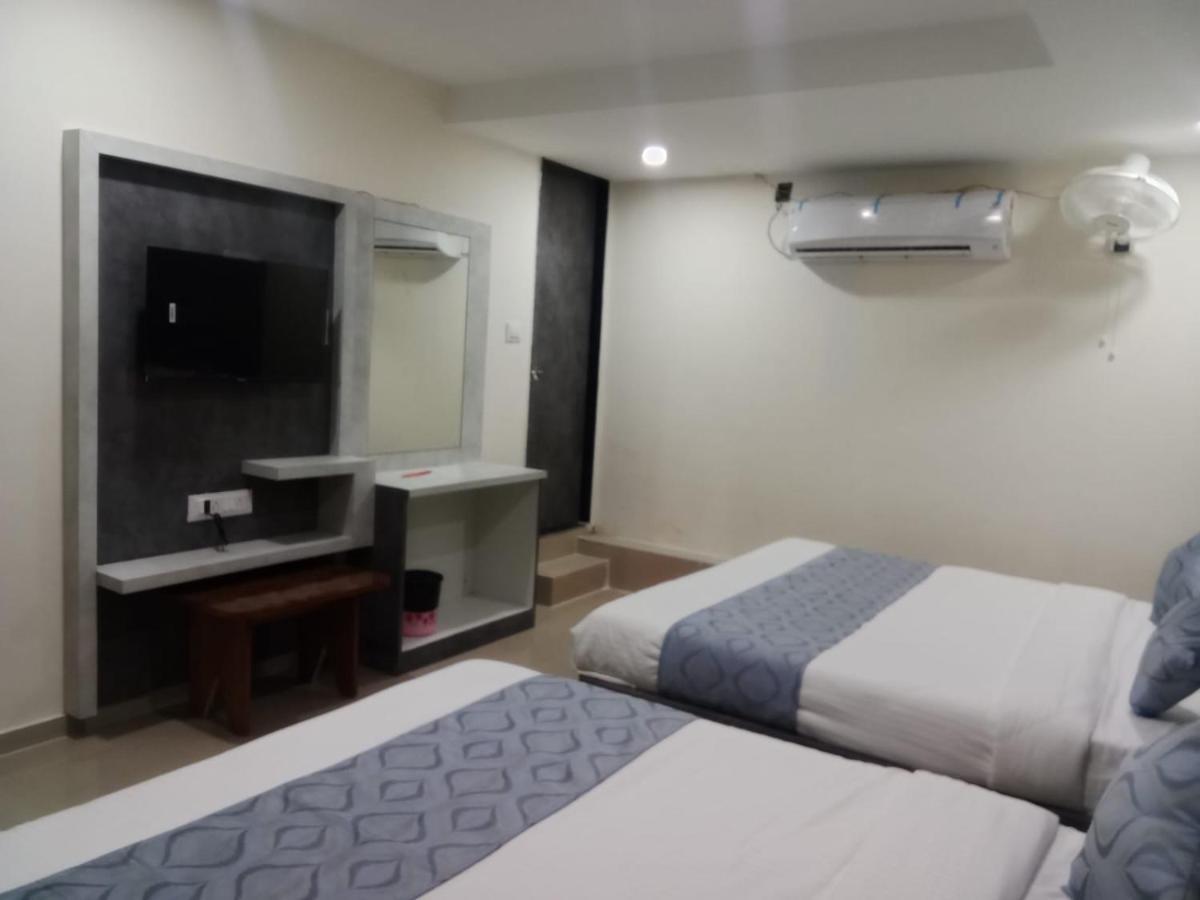 Hotel Rk Villa Vadodara Exterior photo