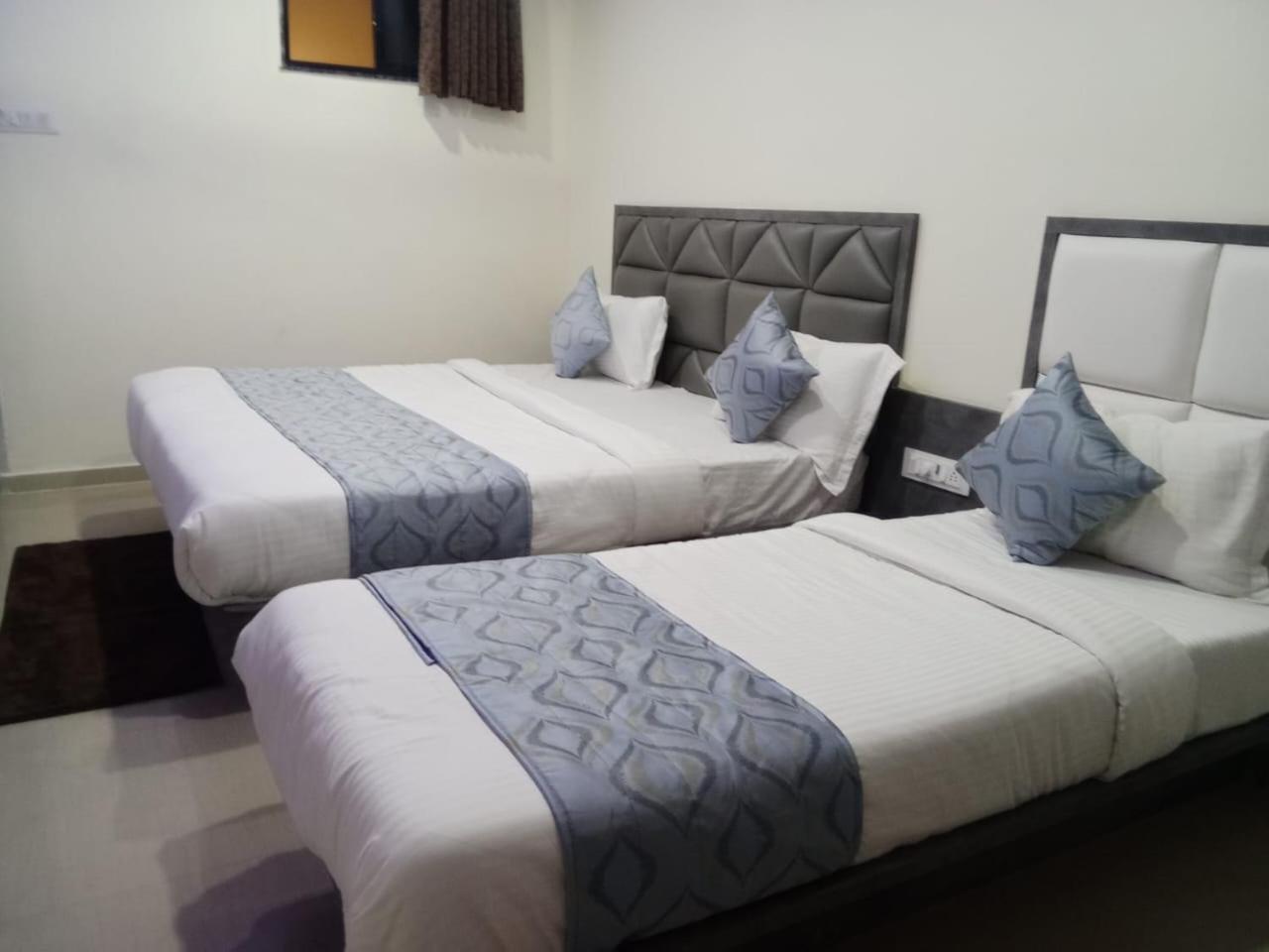 Hotel Rk Villa Vadodara Exterior photo